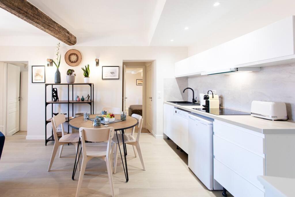 L16 Suite Malonat Vieux Nice 1 Min Mer/ 2 Chbres & Ac Exterior foto